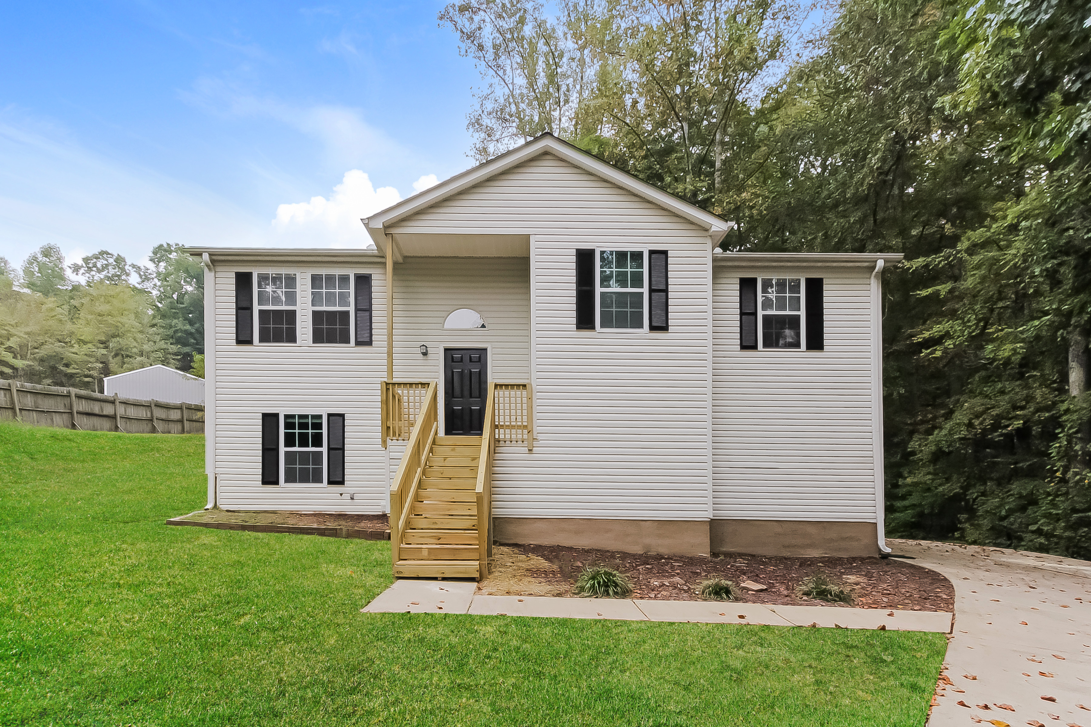 5655 Leatherwood Ln Harrisburg, NC 28075